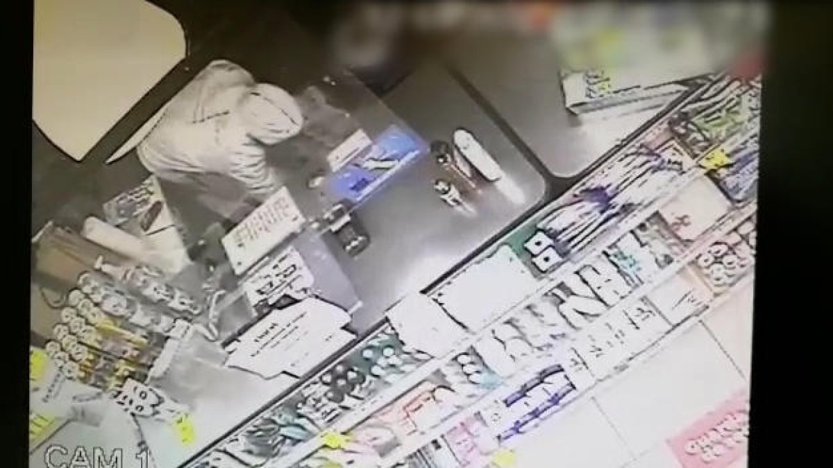 Detenido el autor de tres atracos en punta de navaja en el Baix Penedès