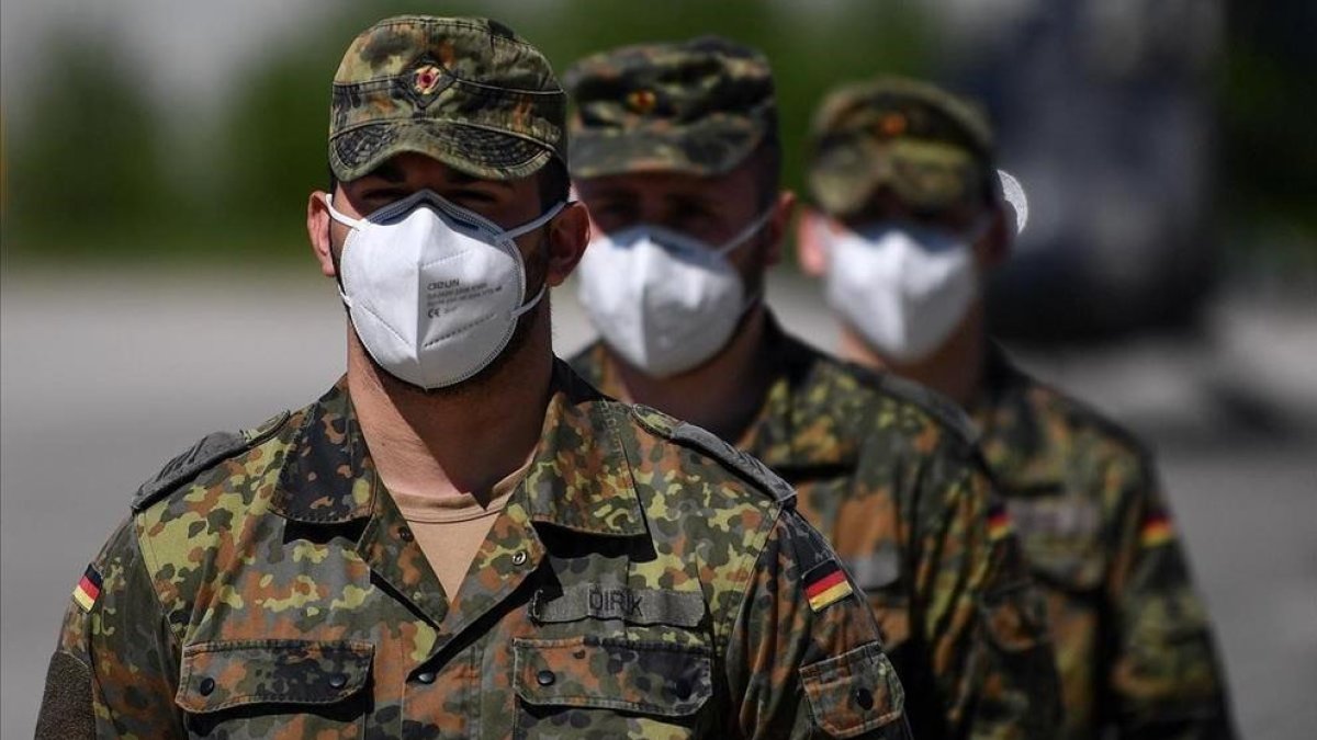 Alemanya reinstaura el servei militar, però serà voluntari i en part es farà a distància