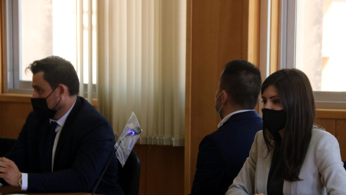 6,5 anys de presó per un fals policia que coaccionava noies a canvi de favors sexuals a Tarragona i Salou