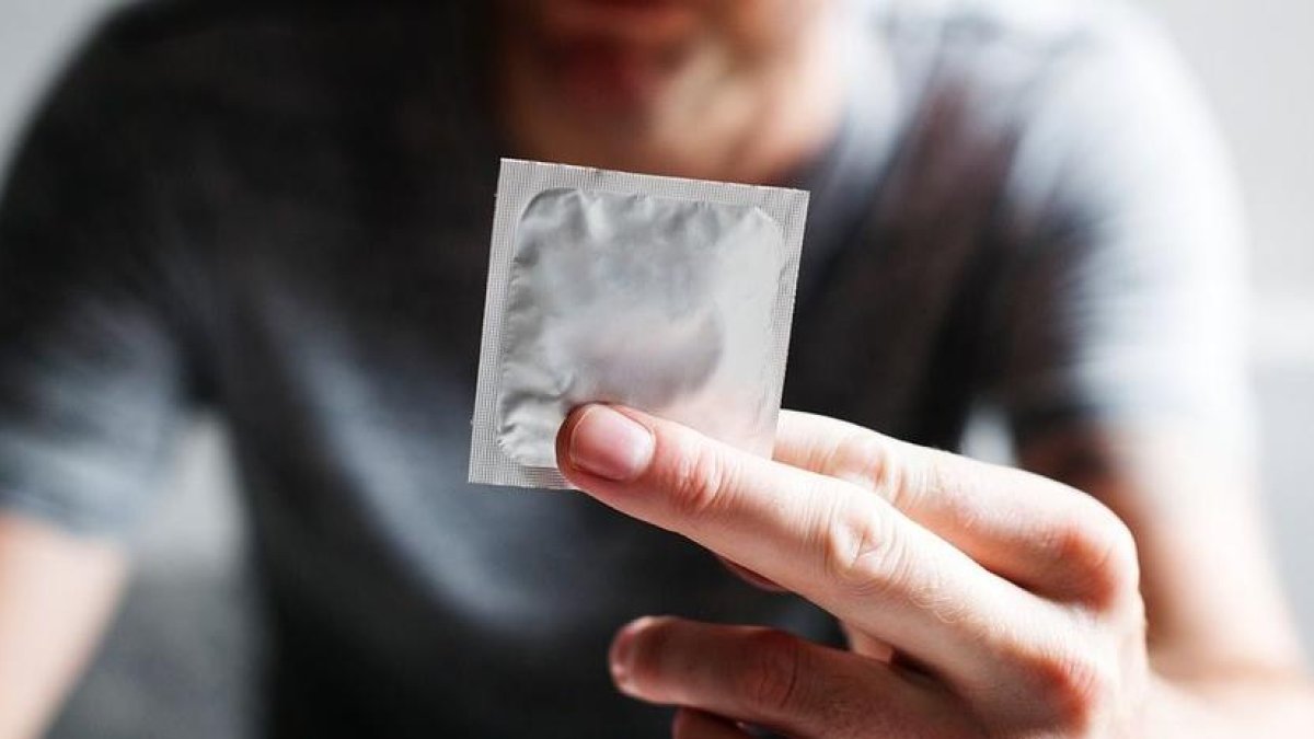 Un juez deja libre a un acusado de abuso sexual porque usó preservativo