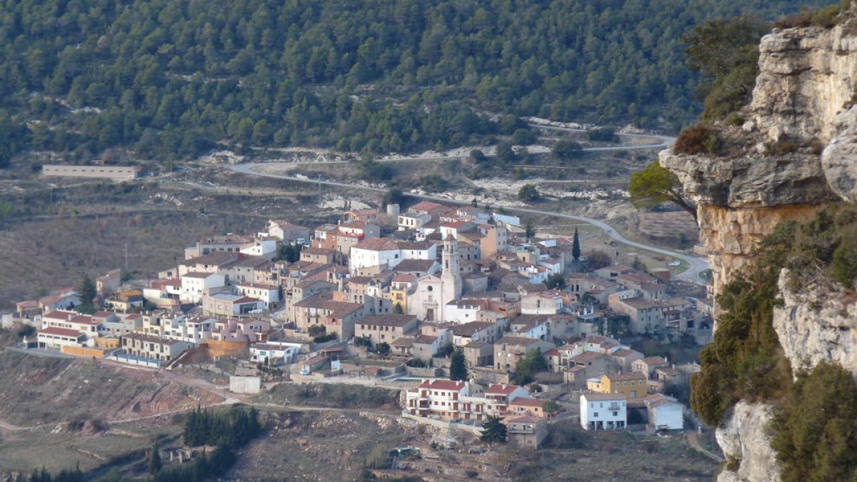 La Generalitat rehabilitarà habitatges en desús de Passanant i Belltall, Rocafort de Queralt i Capafonts