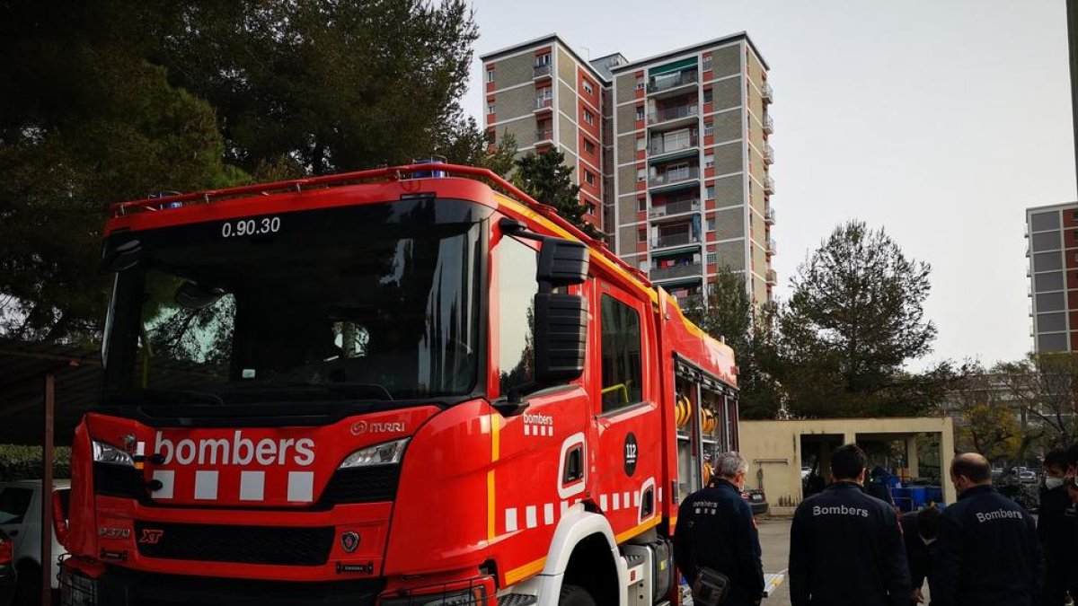 Una olla al fuego provoca la intervención de bomberos y guardia urbana en la calle Rovira i Virgili de Tarragona