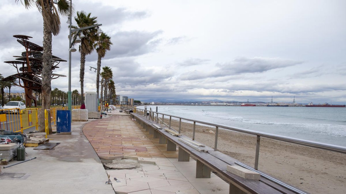 Comencen les noves obres en diferents carrers de la Pineda