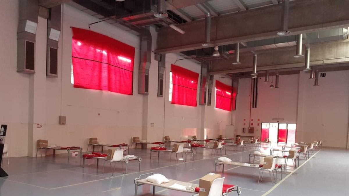 UGT y CCOO denuncian falta de compromiso por parte de la Generalitat y las empresas