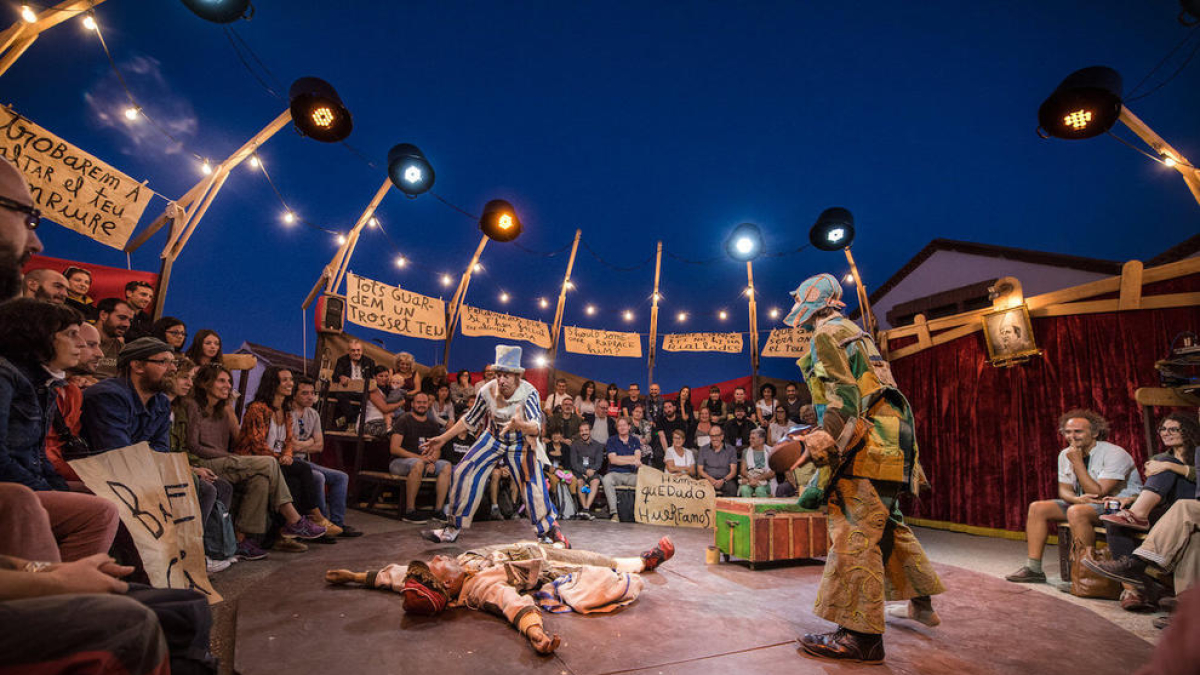 Teatro, circo, danza y música en formato de calle llenan el Morell en el 6.º PrimaverArt