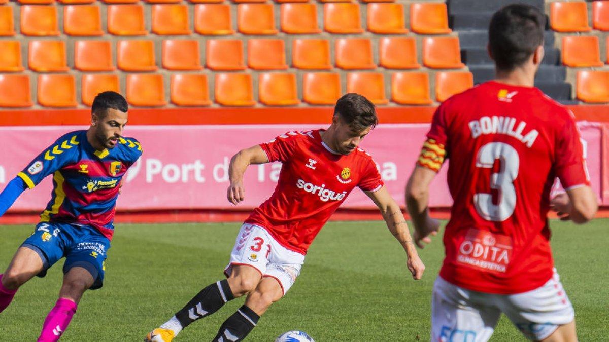 Joel gana protagonismo al Nàstic y pide paso en un once titular