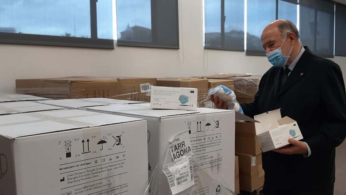 La Subdelegació del Govern a Tarragona rep una nova partida de mascaretes