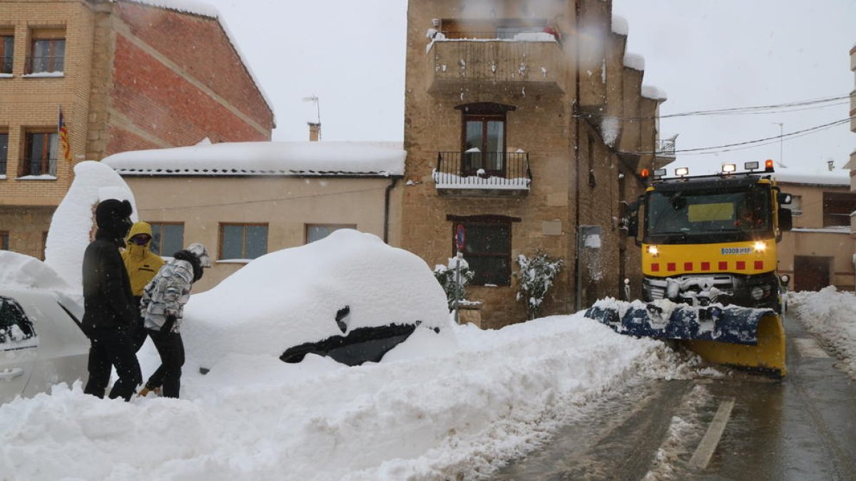 Las nevadas sufrirán una «transitoria intensificación» en Tarragona y el Ebro