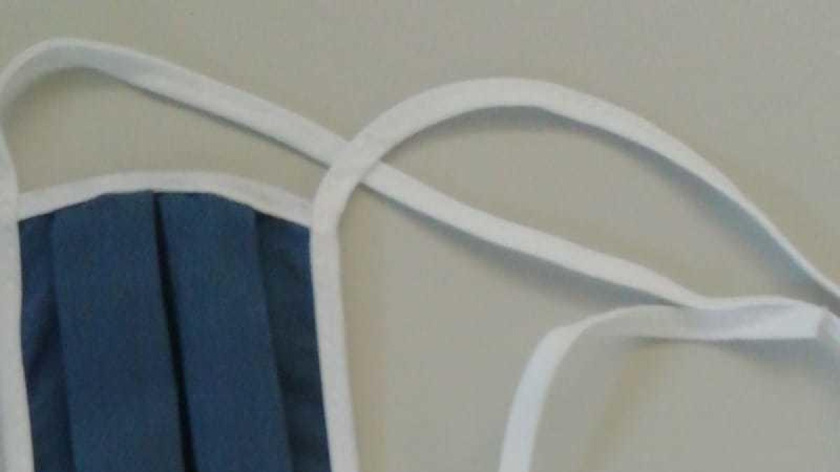 Interns de Mas Enric, sense mascaretes homologades ni opció de comprar-ne