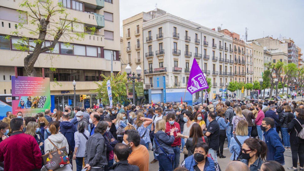 La plantilla del BBVA en Cataluña cierra la mayoría de las oficinas en el país para protestar contra el ERE