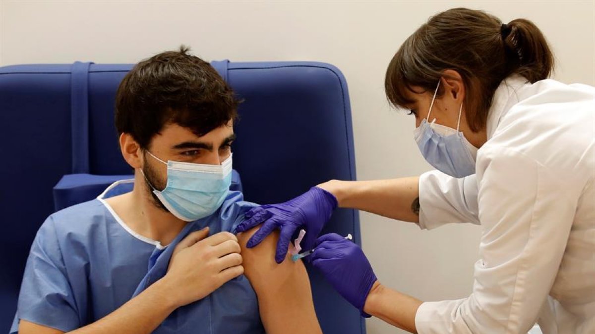 Catalunya ha posat un 57% de les vacunes disponibles, 4.575 ahir diumenge