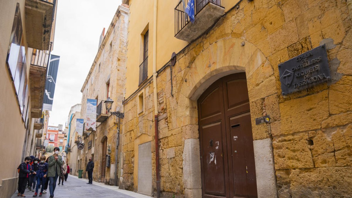 El Ayuntamiento estudia hacer excavaciones arqueológicas en el local de los Niños