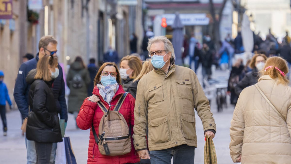 España registra 10.875 nuevos positivos de coronavirus y 149 defunciones más en las últimas 24 horas