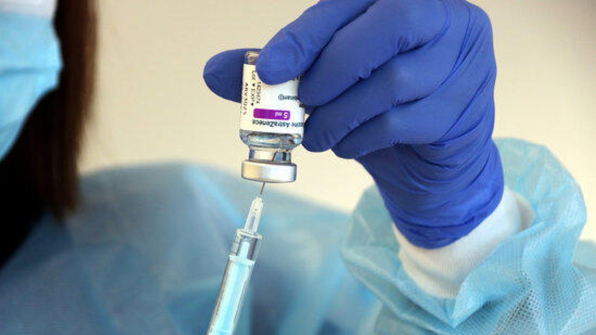 Los pediatras creen necesario vacunar a niños y a adolescentes