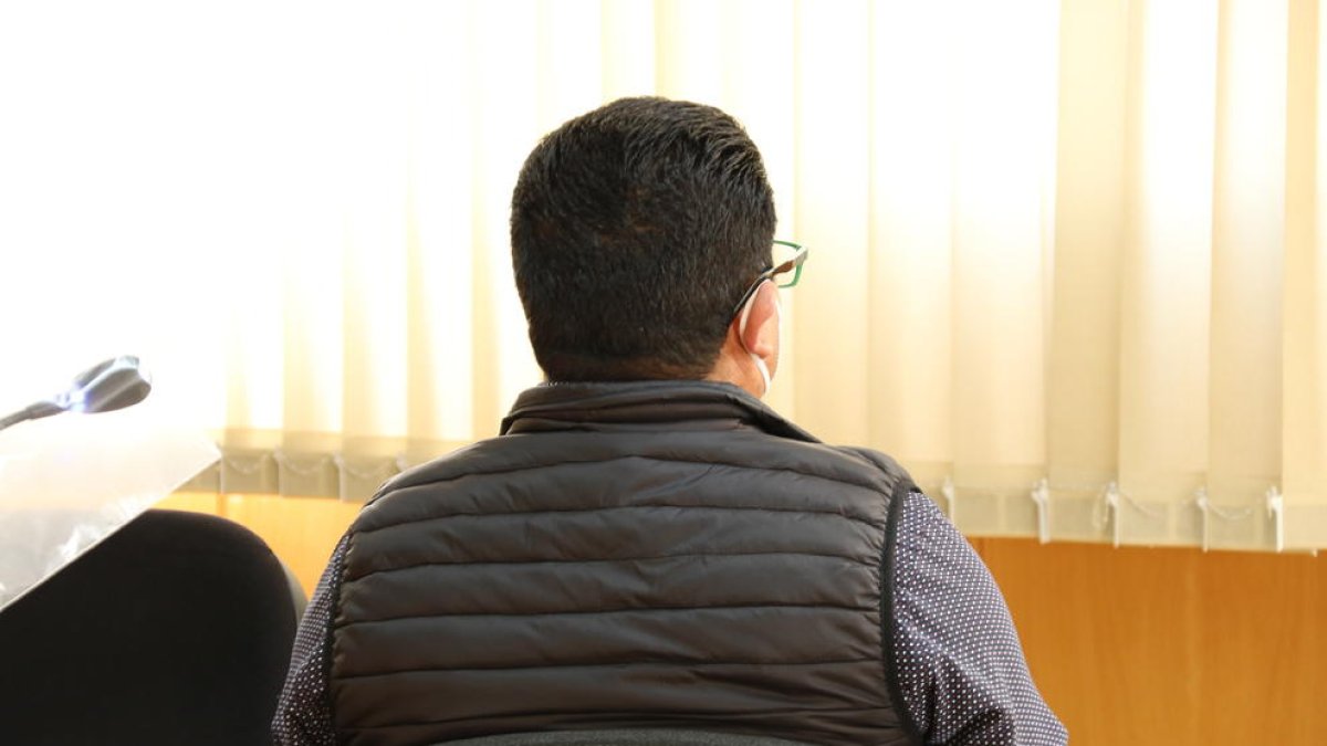 Condenado a 10 años de prisión el acusado de abusar de su hijastra a Reus