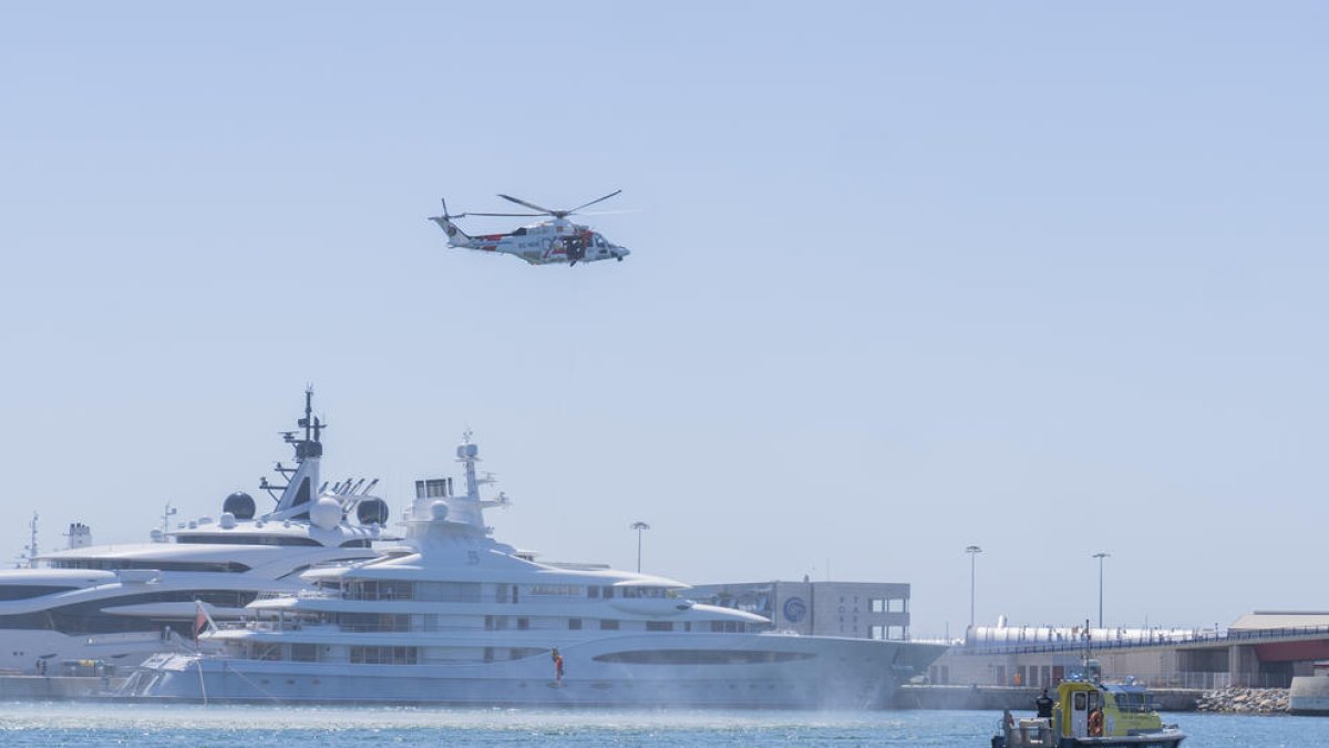Salvament Marítim va assistir una vuitantena d'embarcacions d'esbarjo l'estiu passat a Tarragona i l'Ebre