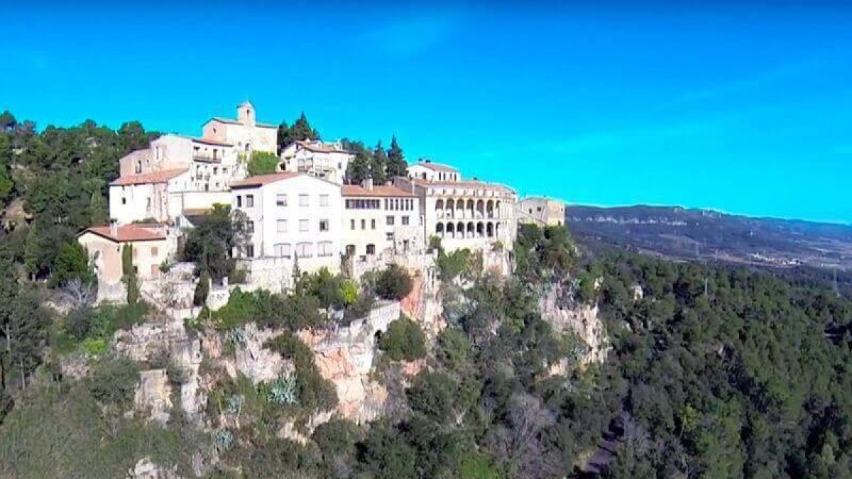 Disparan varios tiros contra un gato de una familia de Figuerola del Camp