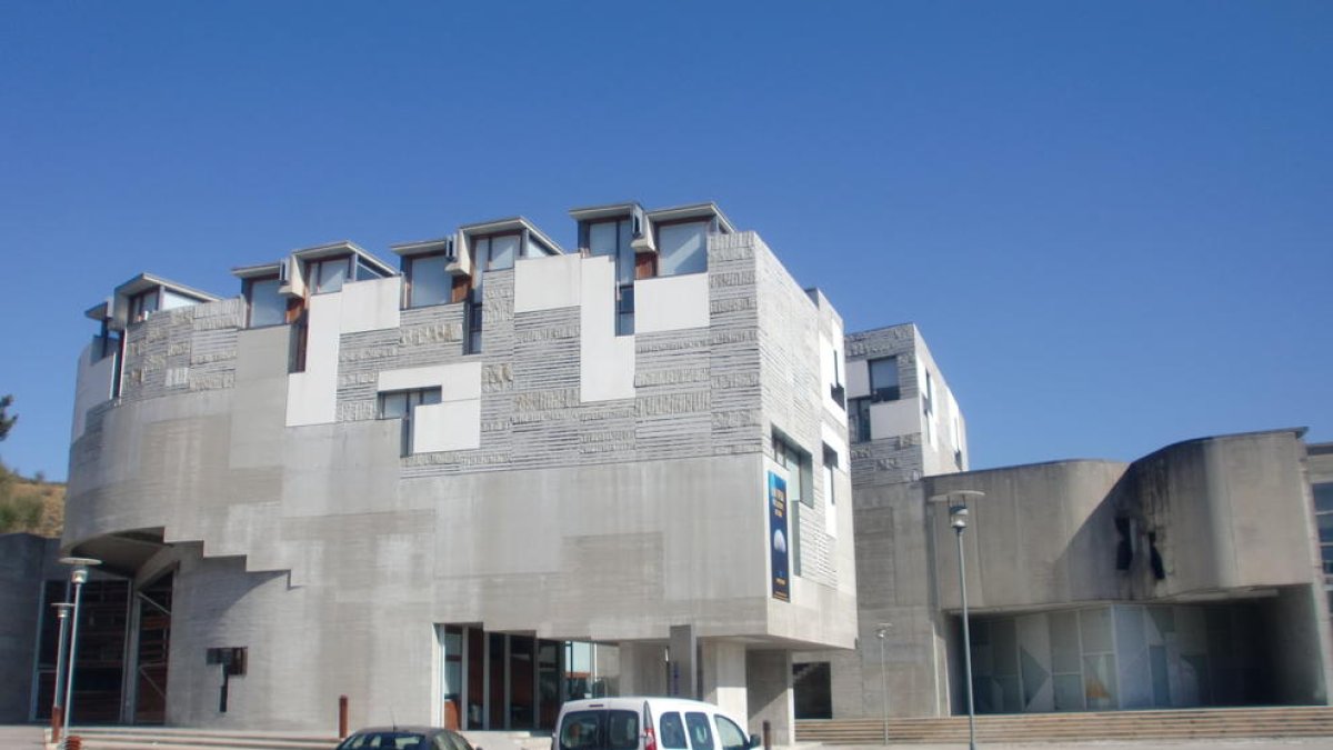 Una universidad gallega, la primera en el Estado a dar gratis productos de higiene femenina