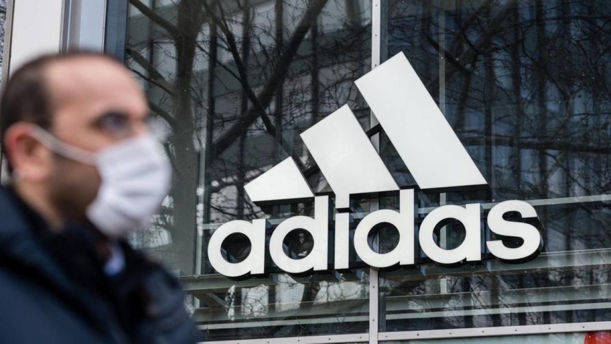 Te prometen unas zapatillas Adidas gratis, pero te acaban robando los datos personales