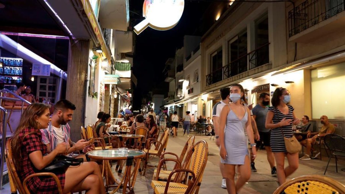 L'oci nocturn ultima una prova pilot a Sitges per a poder reobrir