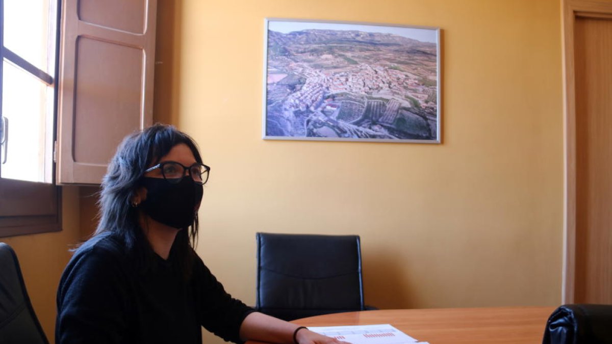 Alcaldesas en pueblos pequeños: mirada femenina a la política municipal