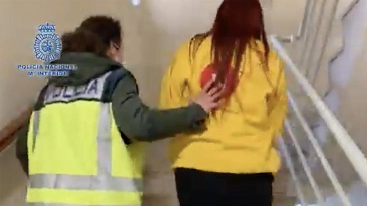Detinguda per prostituir a Madrid a dues amigues, menors d'edat