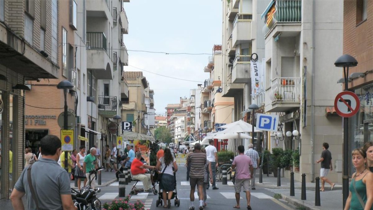 La calle Pau Casals de Cambrils será sólo para peatones durante las tardes y noches de verano