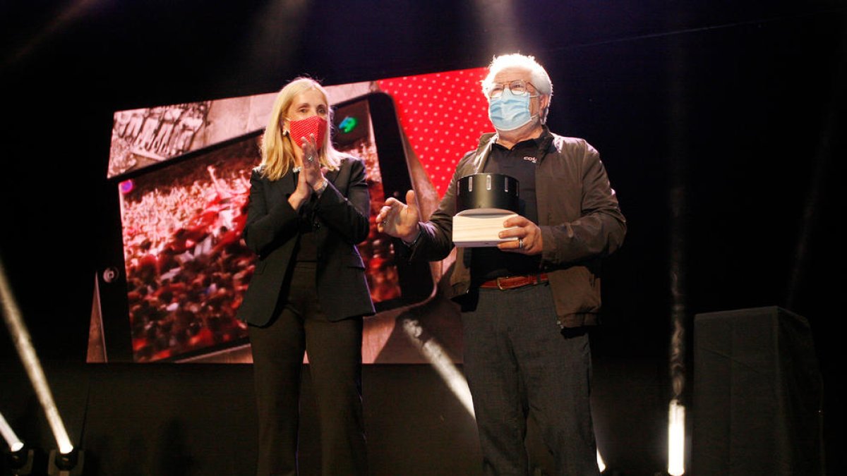 La decimoquinta edición de la Noche de Castells vuelve como primer gran acto después de la parada pandémica