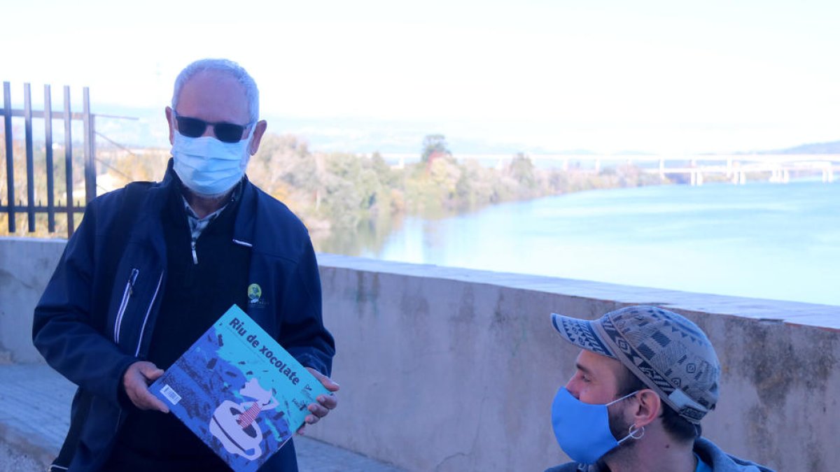 La no gestión de los desagües de fondo de los pantanos pone en riesgo el tramo final del Ebro, según Sediments