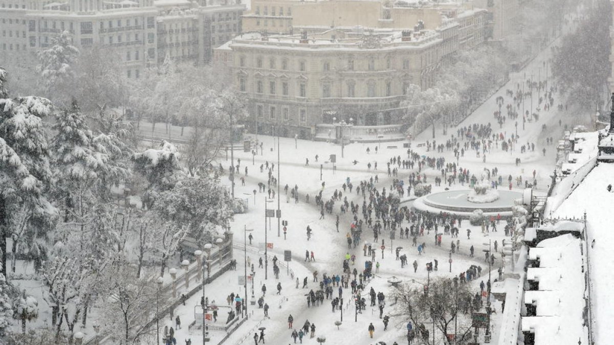 La Comunidad de Madrid suspende todas las clases presenciales hasta el lunes 18 de enero