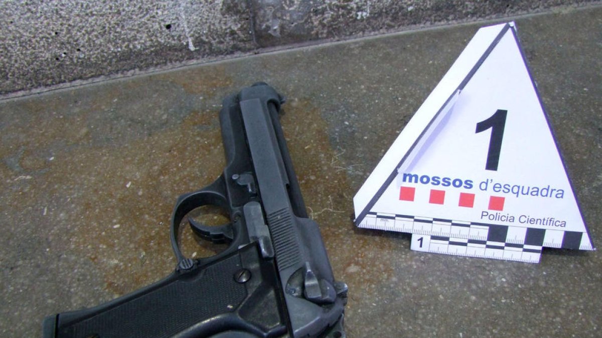 En la prisión un ladrón que acumulaba ocho robos violentos en establecimientos del Baix Penedès el último mes