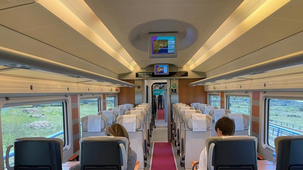 AVLO, Camp de Tarragona, tren, AVE, alta velocidad, Secuita, Perafort, estación, low cost, renfe