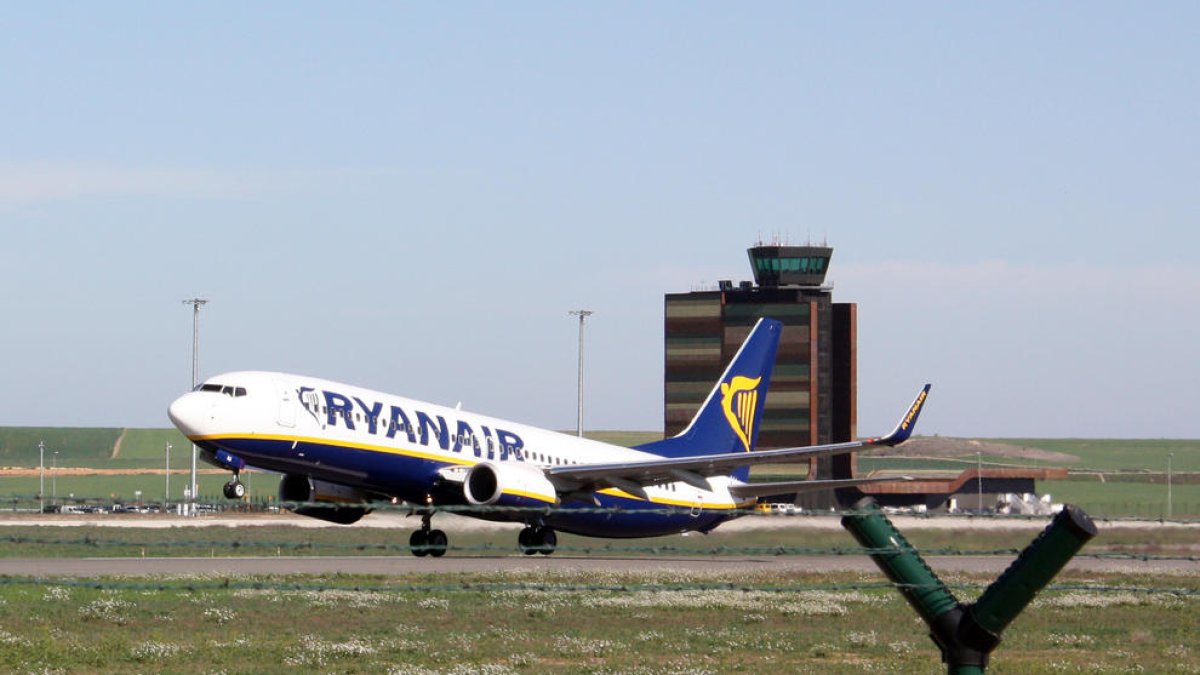 Ryanair ofrece vuelos a partir de 19,99 euros para volar desde España hasta octubre