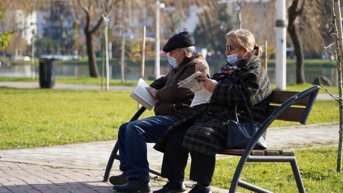 Estudian el perfil de las personas que incumplen las restricciones por la pandemia