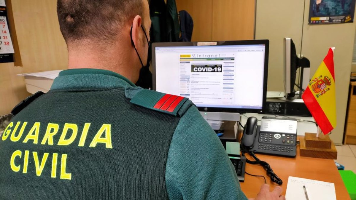 Estafa 7.250 euros por toda España ofreciendo falsos seguros de coche a bajo precio