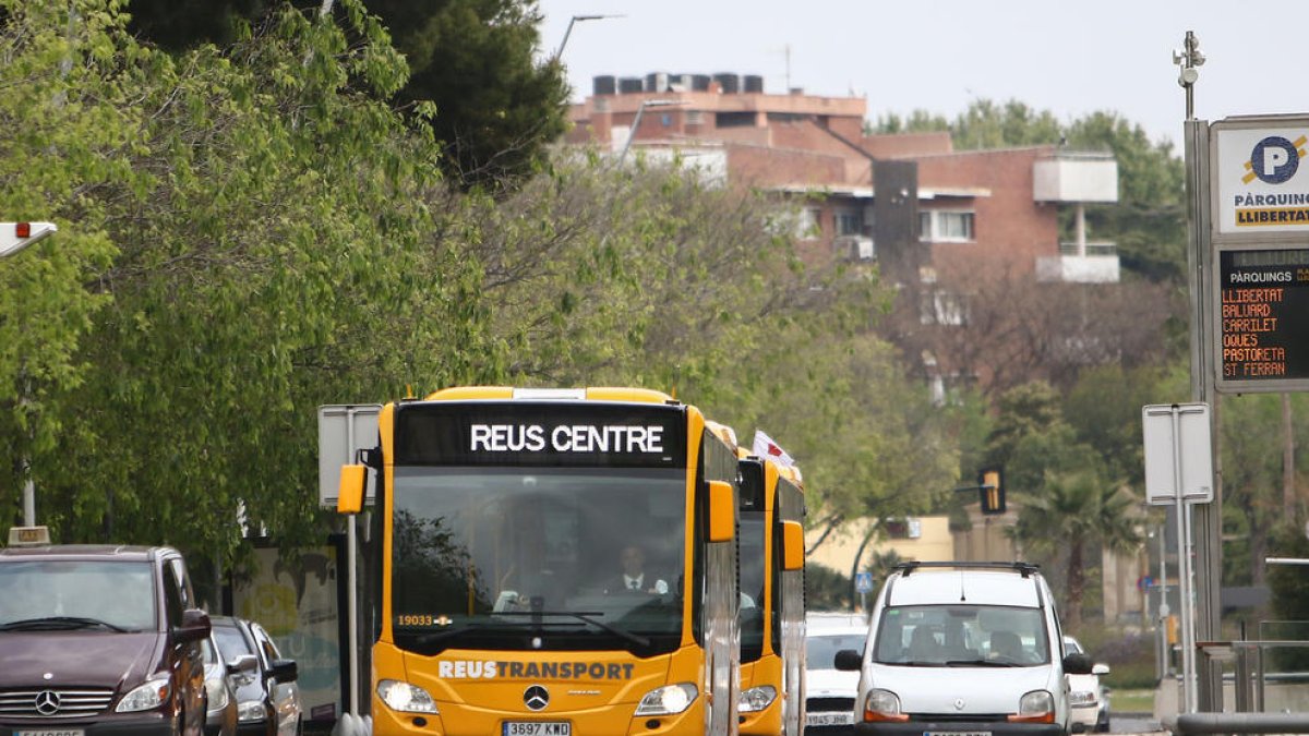 Los nuevos buses urbanos de Reus empezarán a circular a principios de enero