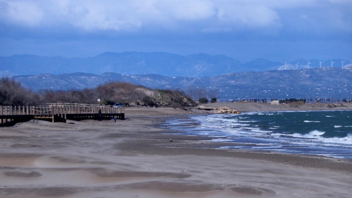 El gobierno español prepara expropiaciones en el Delta del Ebro ante la subida del mar