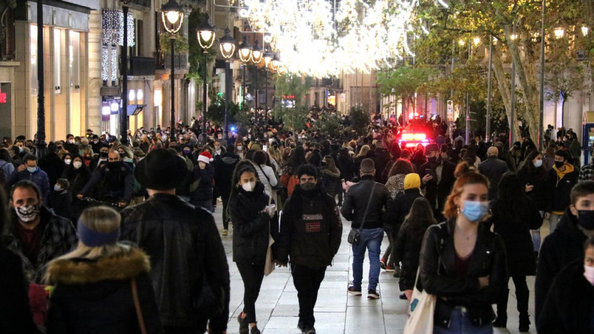 Salut adverteix que les properes 12 setmanes són les de «major risc» de la pandèmia