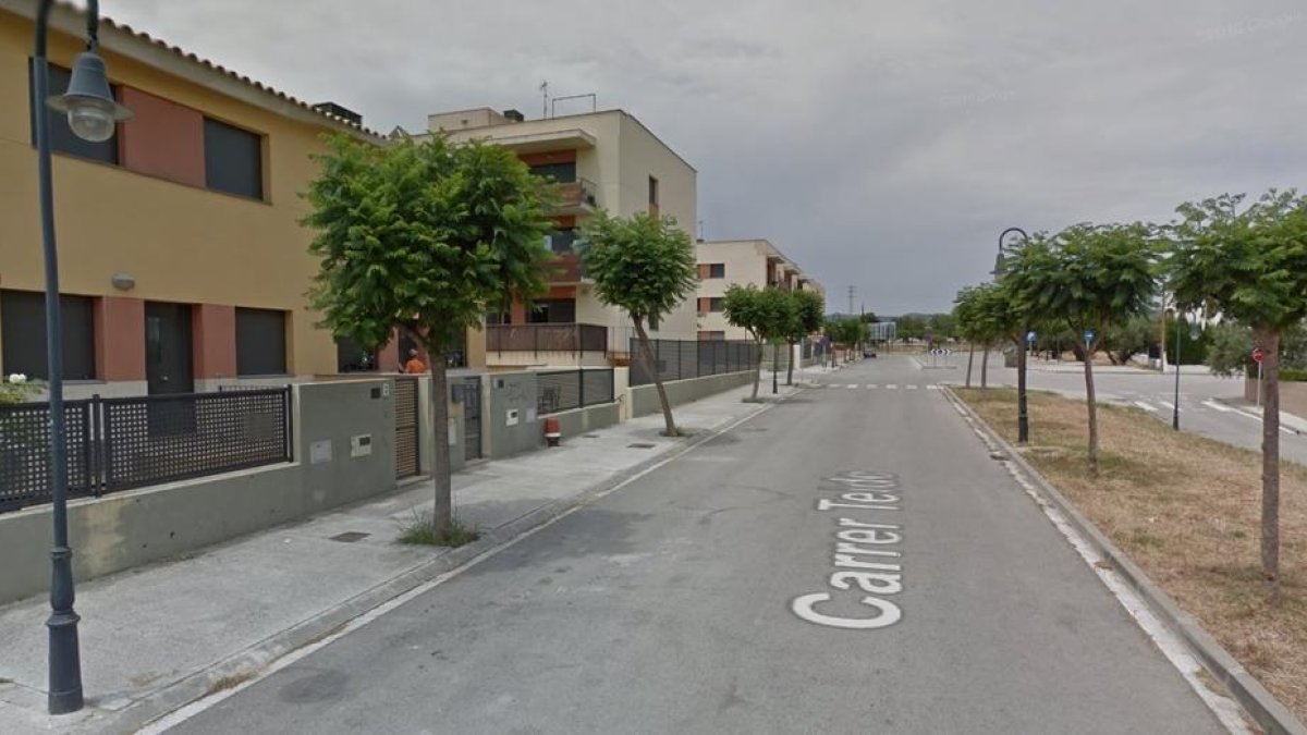 Tallen l'N-340 a Roda de Berà en una manifestació contra els ocupes