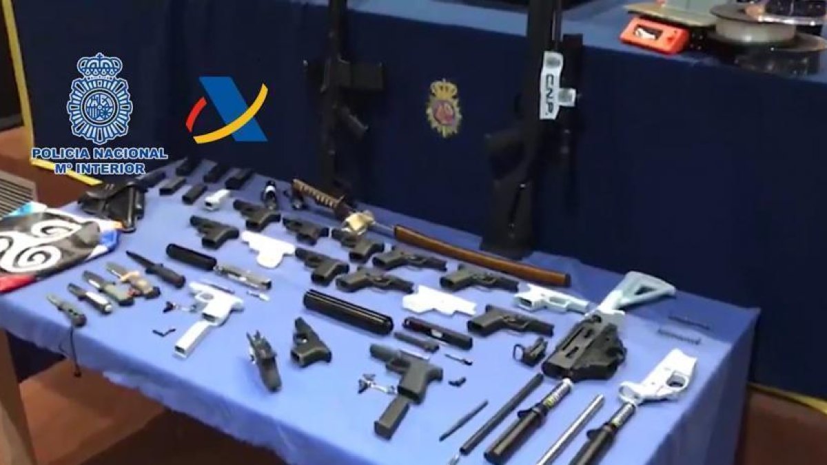 Descobreixen el primer taller il·legal d'impressió d'armes en 3D a Espanya