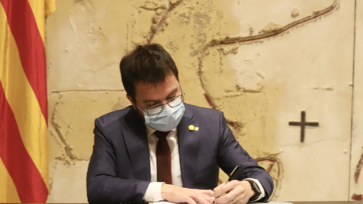 La fiscalia avala la suspensió cautelar del decret que ajorna les eleccions del 14-F