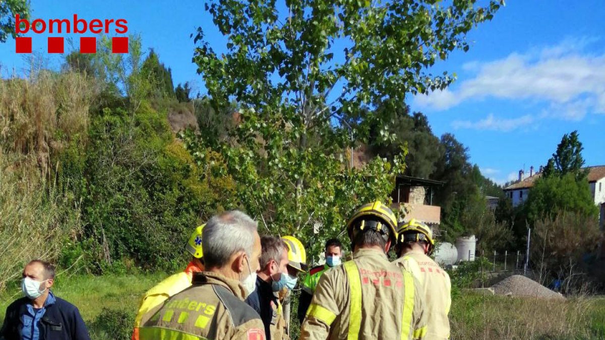Una dona de 58 anys, ferida greu en caure per un barranc de cinc metres a l'Alt Penedès