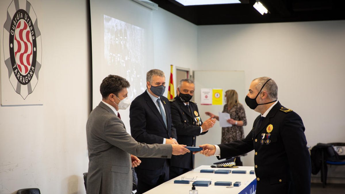 La Guàrdia Urbana de Tarragona celebra el seu 163è aniversari en un acte marcat per la pandèmia