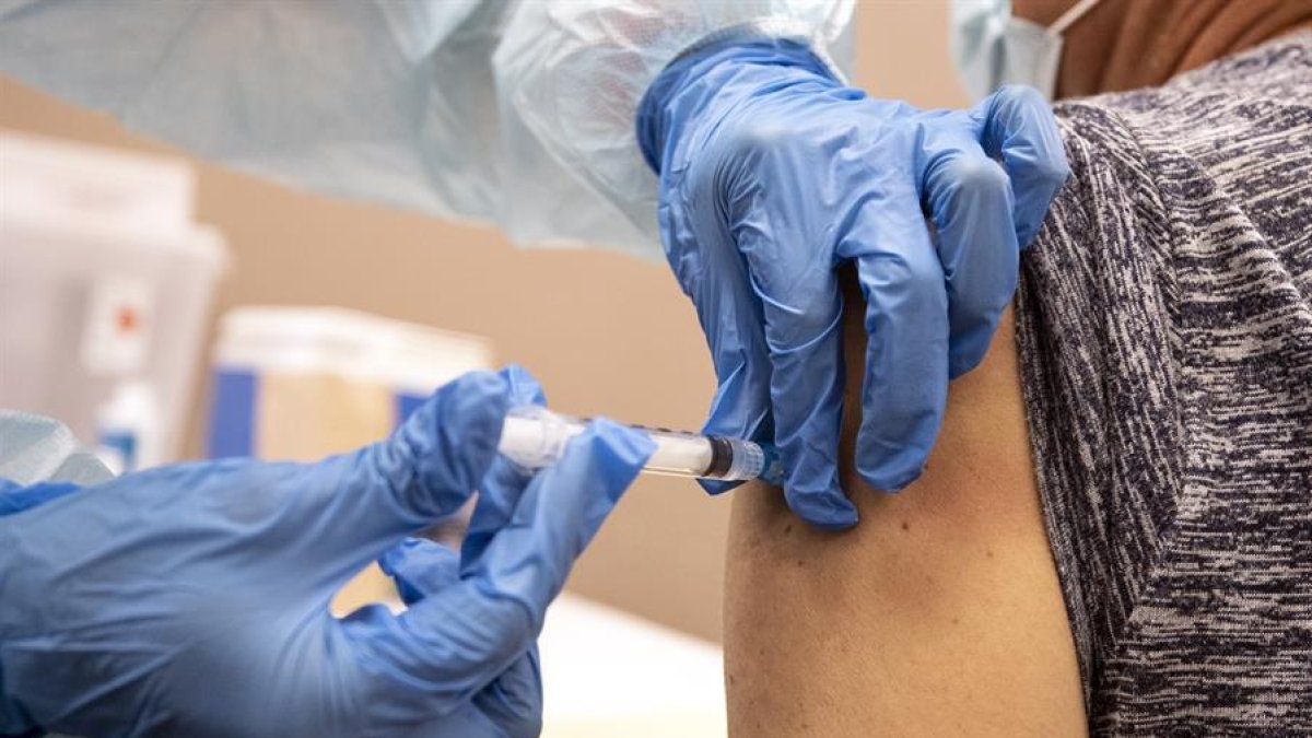 Quines persones no es podran vacunar contra la covid-19 a Espanya?