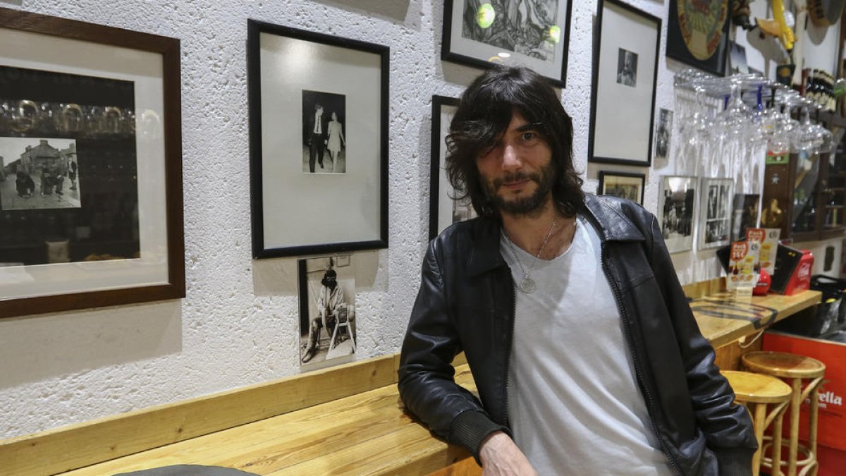 «La idea es reunir bajo uno mismo paraguas artistas exclusivamente de Reus»