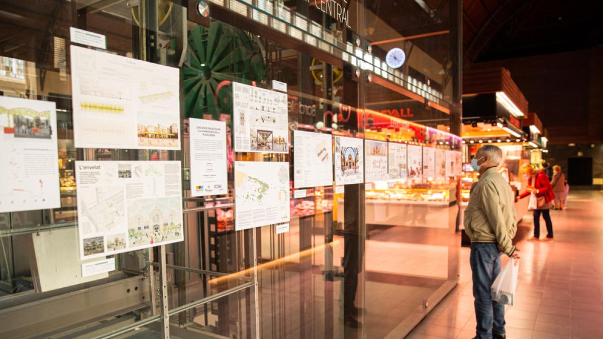 El Mercado Central expone los 34 proyectos presentados al concurso público de la Plaza Corsini