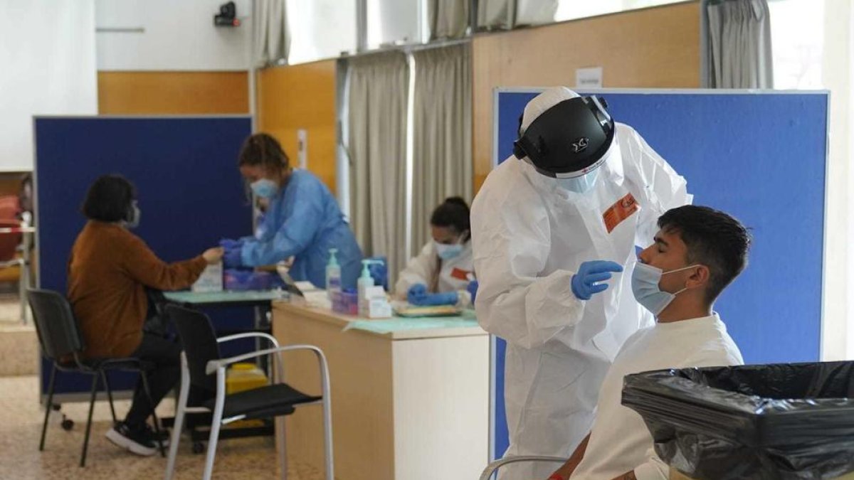 Empieza el cribado masivo en el Campus Sescelades de la URV