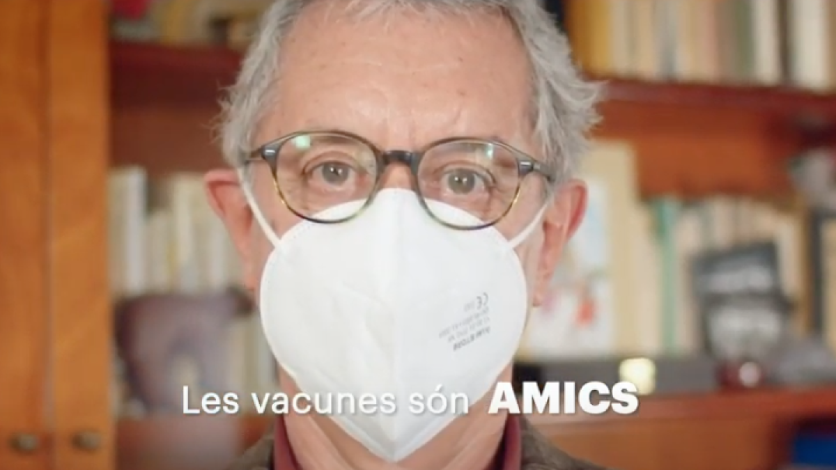 Professionals de l'àmbit de la salut publiquen un vídeo per promoure la vacuna de la covid-19
