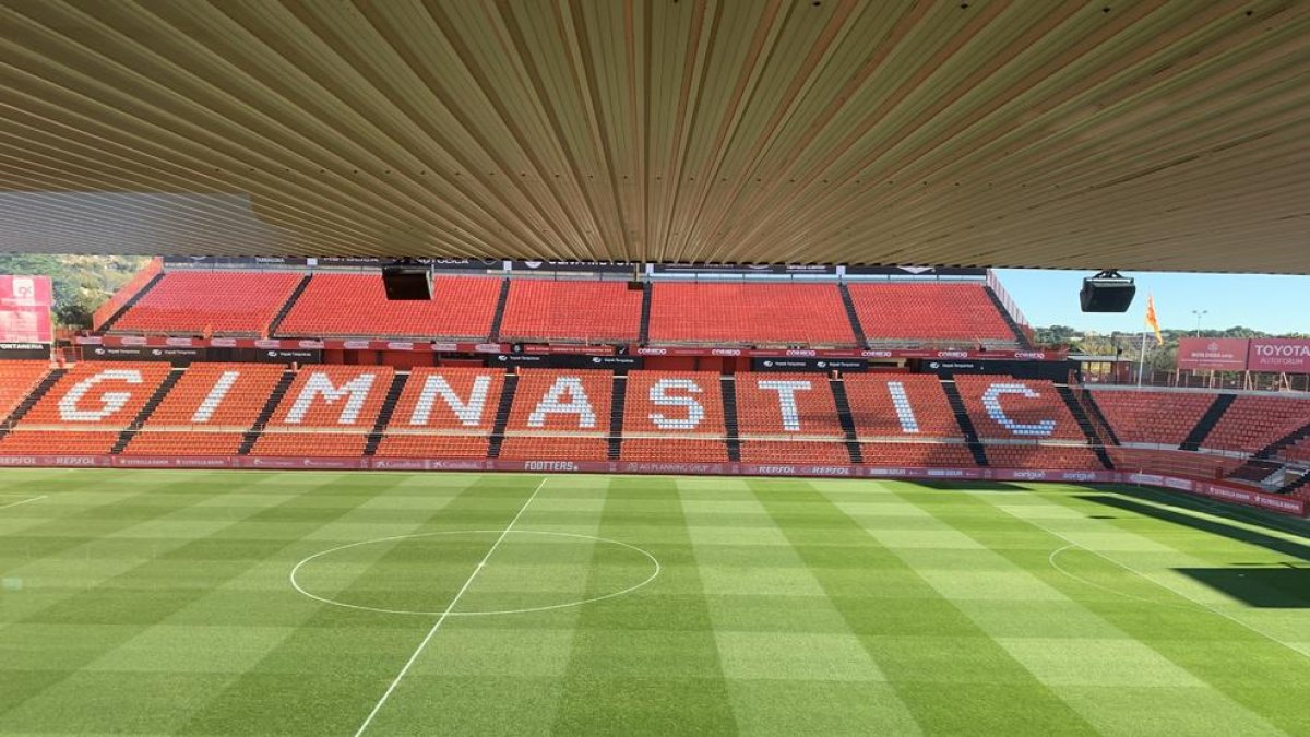 Segueix en directe el Nàstic-Llagostera