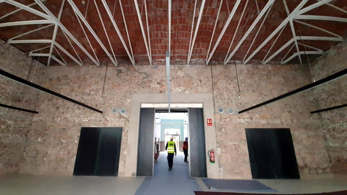 Reus ofrecerá un servicio municipal de alimentación y alojamiento en el centro social El Roser